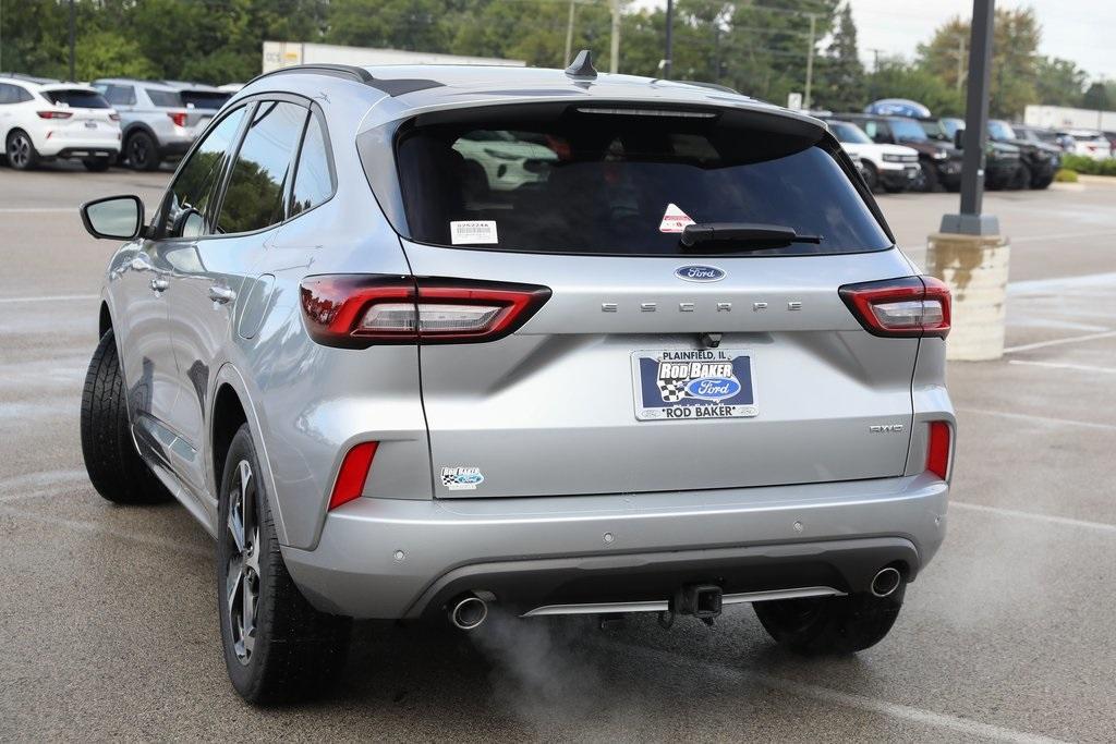 used 2023 Ford Escape car, priced at $25,443