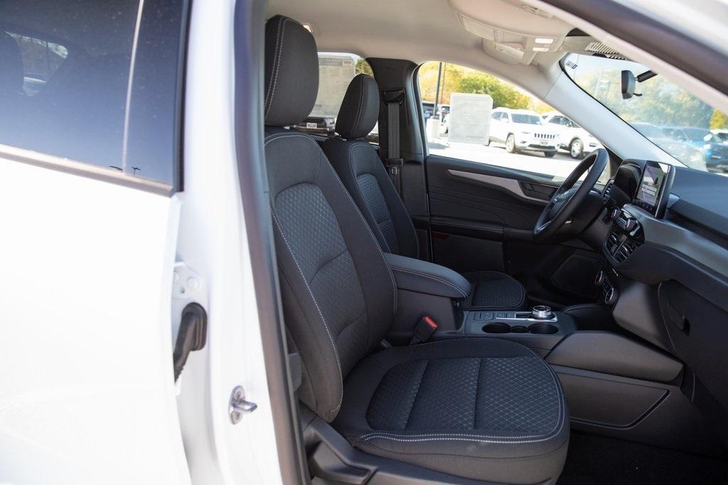 new 2025 Ford Escape car, priced at $28,314