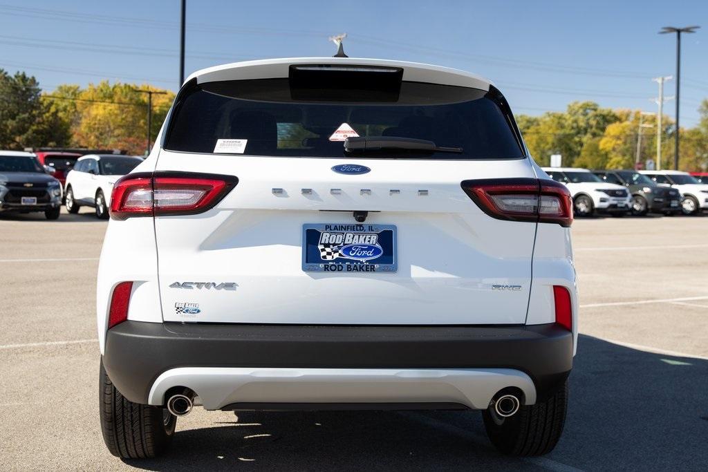 new 2025 Ford Escape car, priced at $28,314