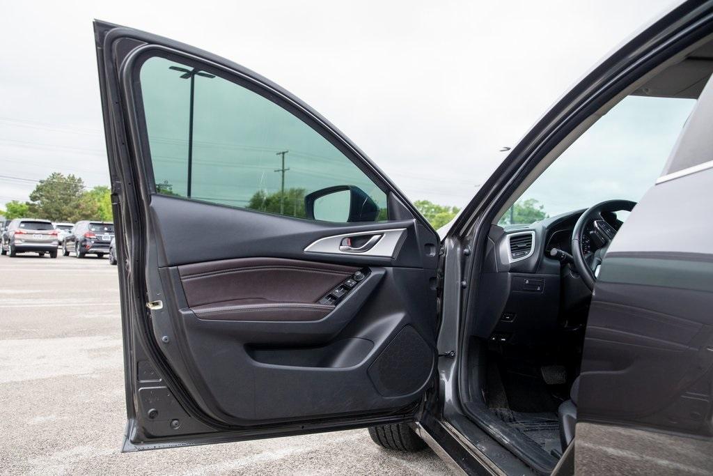 used 2018 Mazda Mazda3 car, priced at $12,970