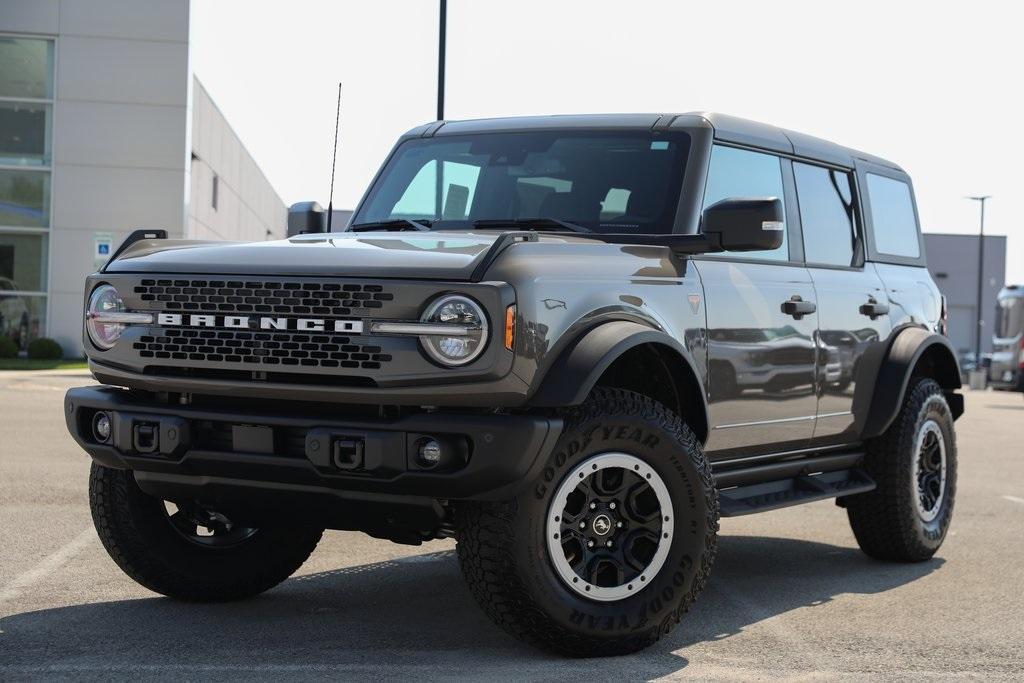 new 2025 Ford Bronco car, priced at $64,860