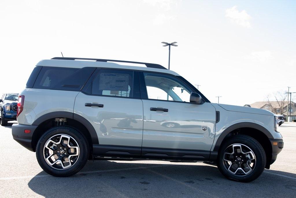 new 2024 Ford Bronco Sport car, priced at $31,335