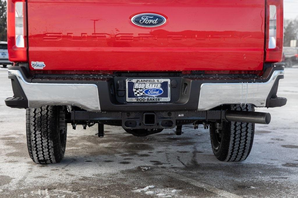 new 2025 Ford F-350 car, priced at $51,321