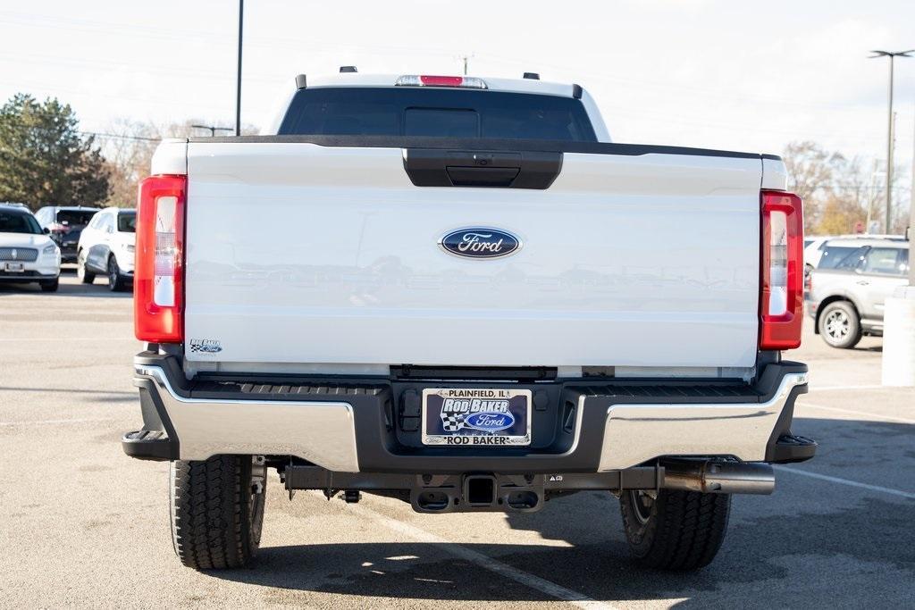 new 2024 Ford F-350 car, priced at $67,541