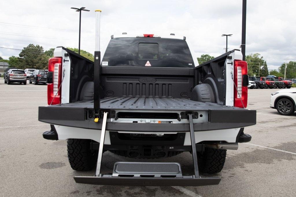 new 2025 Ford F-350 car, priced at $90,048