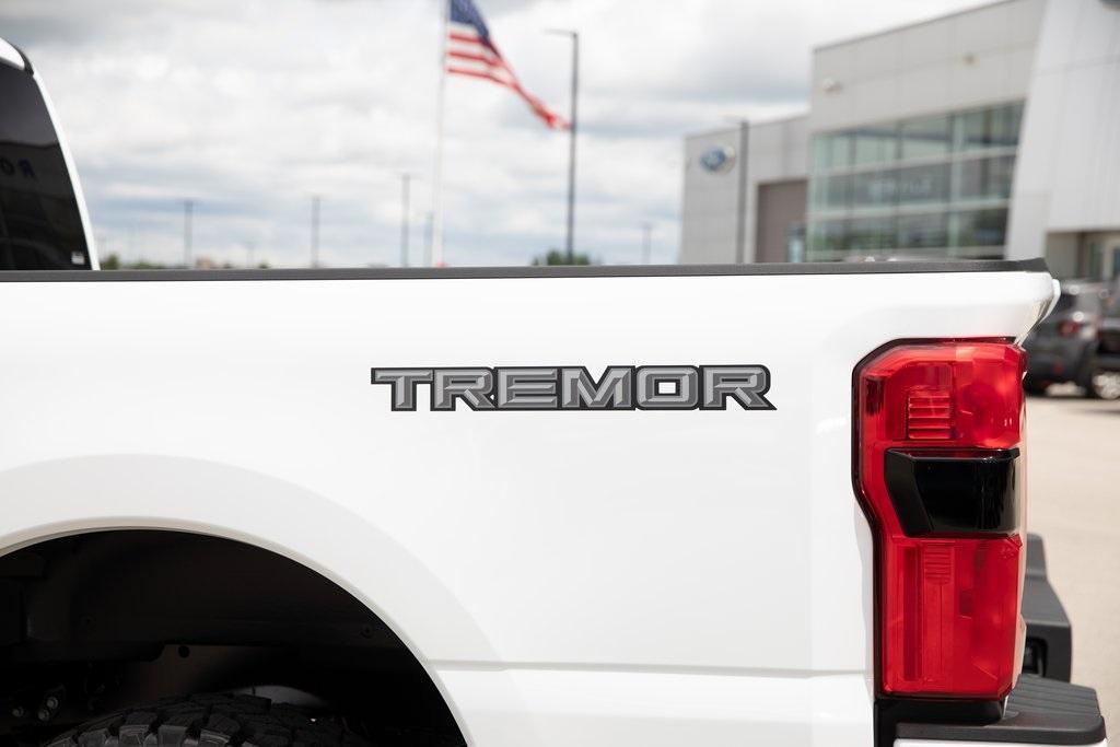 new 2025 Ford F-350 car, priced at $90,048