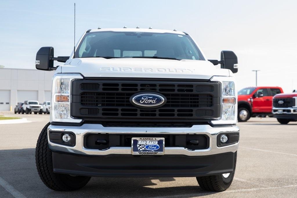 new 2024 Ford F-350 car, priced at $64,202