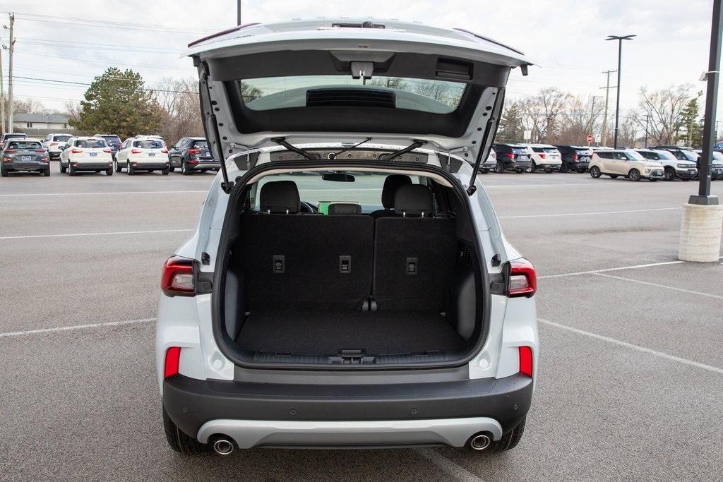 new 2025 Ford Escape car, priced at $30,714