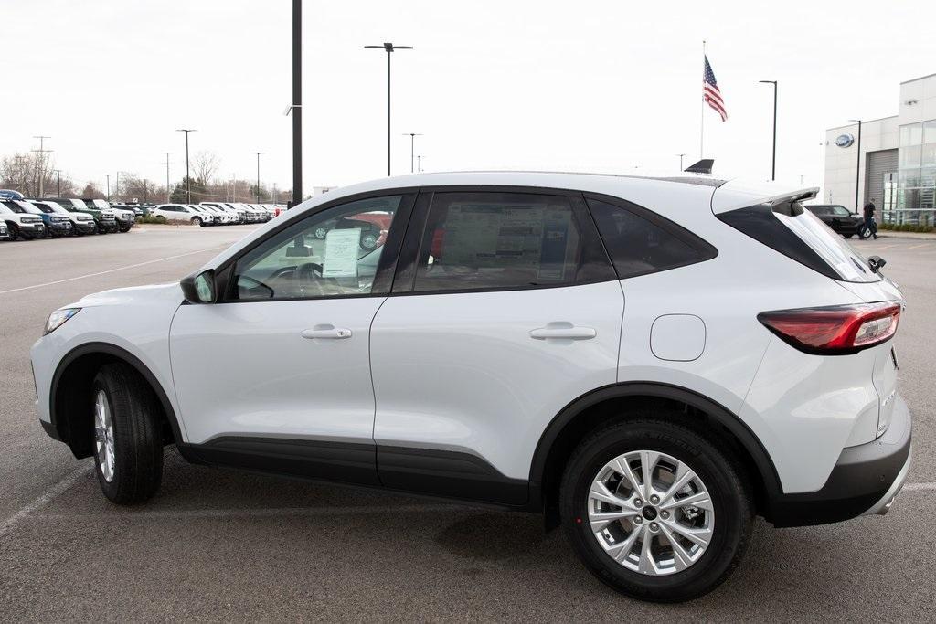 new 2025 Ford Escape car, priced at $30,714