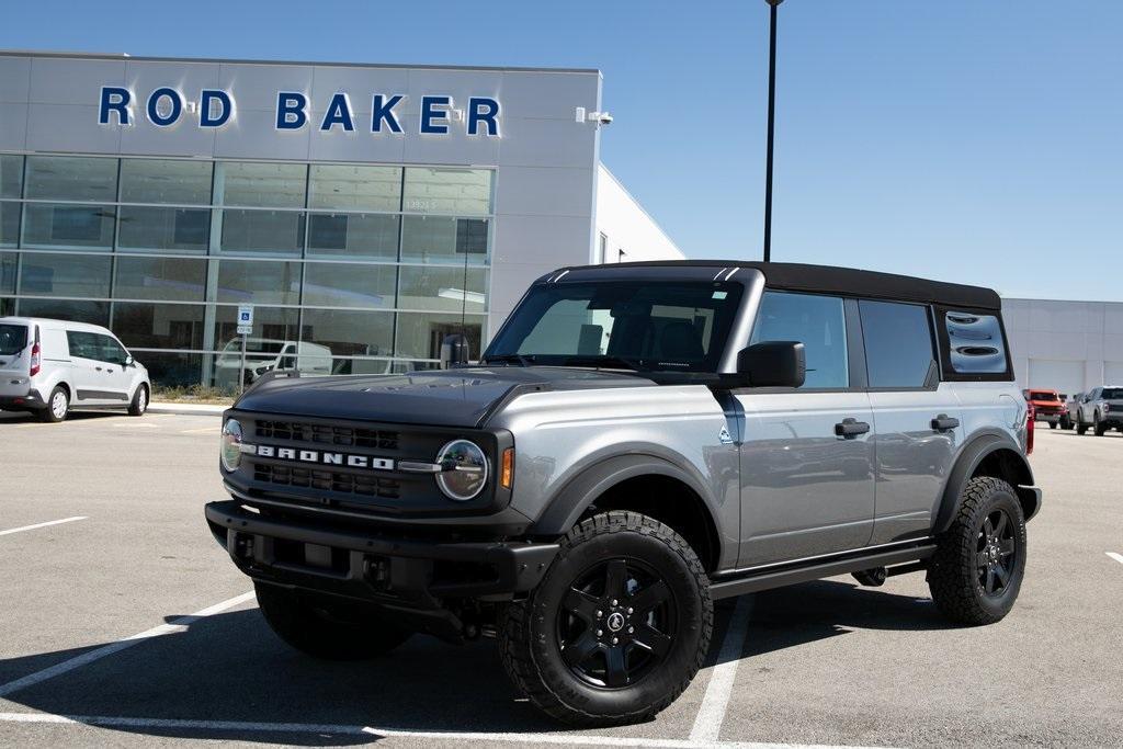 new 2024 Ford Bronco car, priced at $46,287