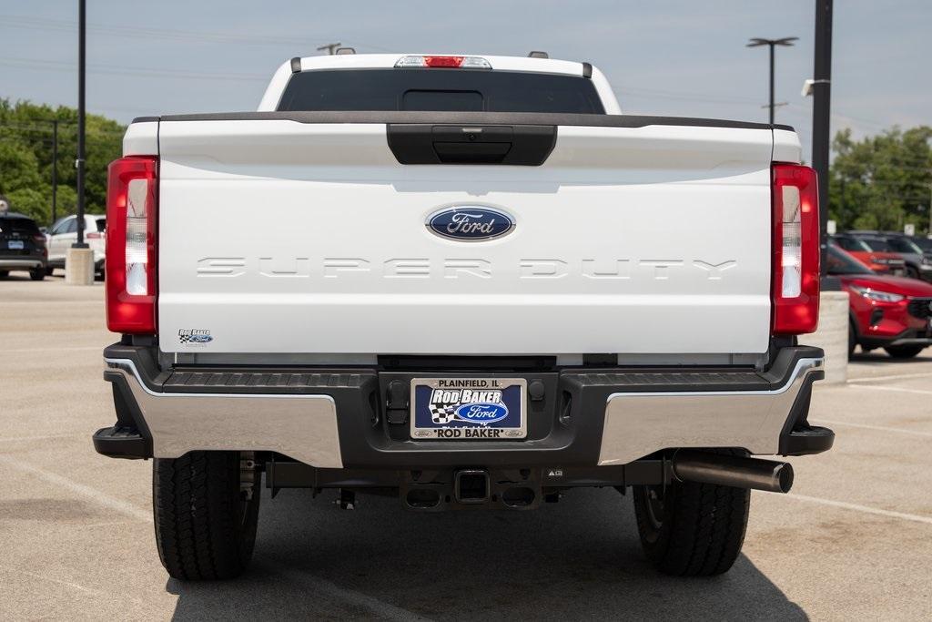 new 2025 Ford F-350 car, priced at $57,487