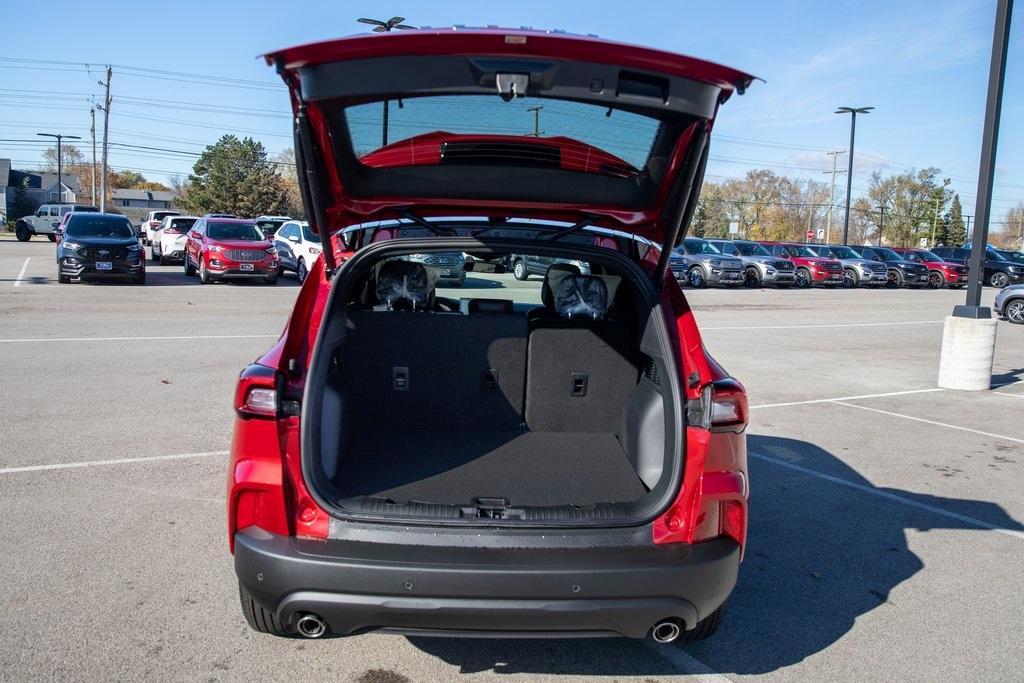 new 2025 Ford Escape car, priced at $33,902