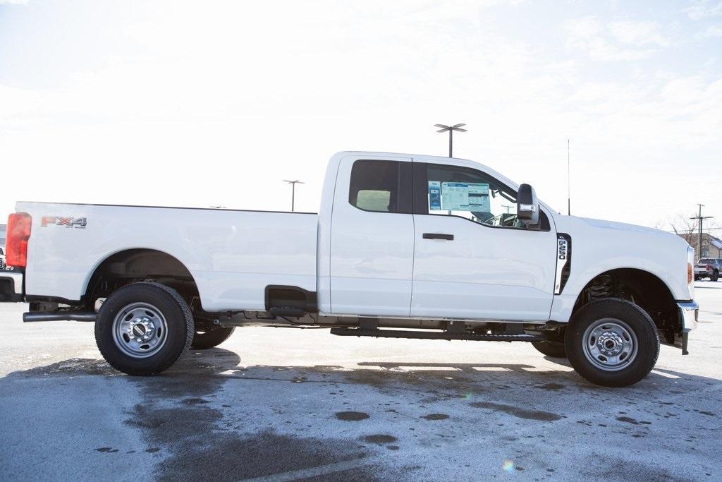new 2025 Ford F-250 car, priced at $52,920