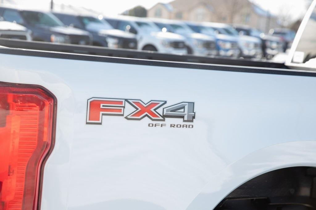 new 2025 Ford F-250 car, priced at $52,920