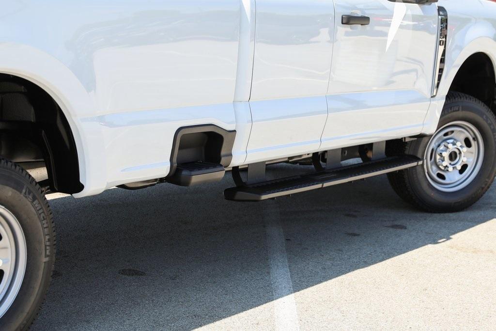 new 2025 Ford F-250 car, priced at $49,920