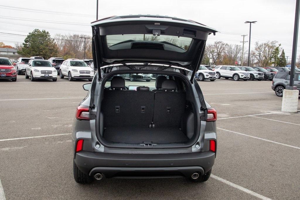 new 2025 Ford Escape car, priced at $35,308