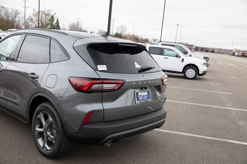 new 2025 Ford Escape car, priced at $35,308