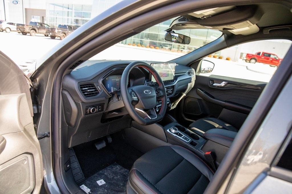 new 2025 Ford Escape car, priced at $31,920