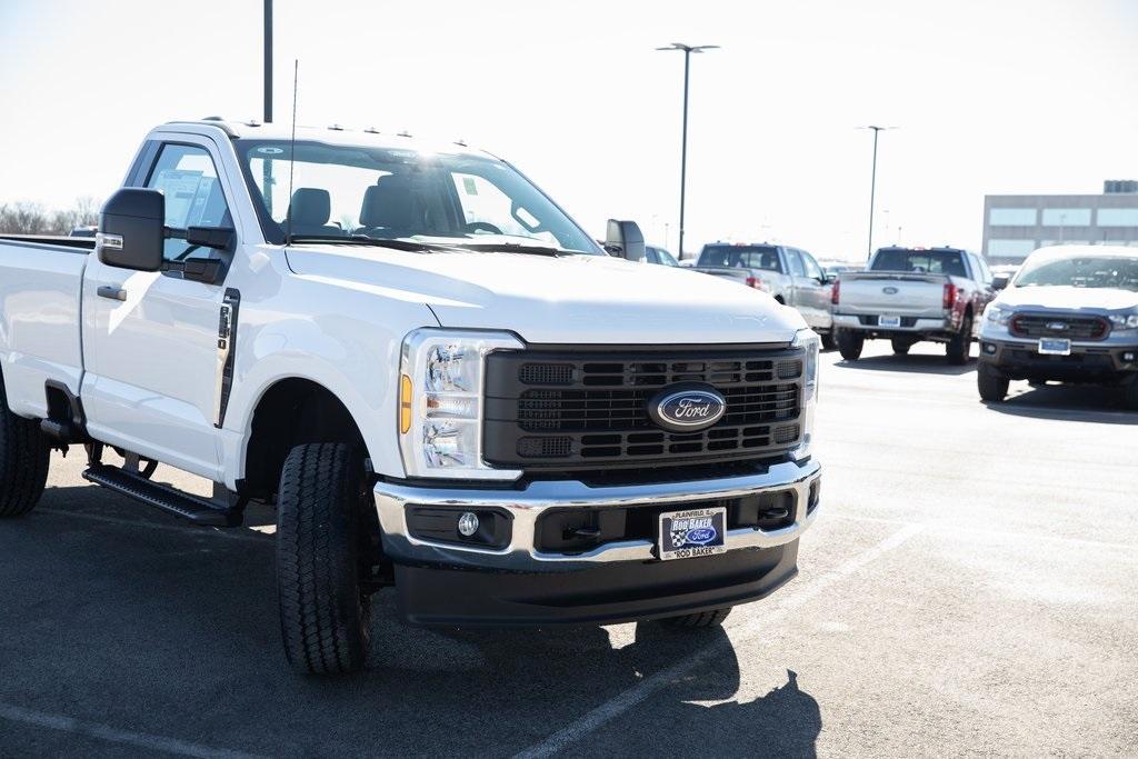 new 2025 Ford F-350 car, priced at $51,149