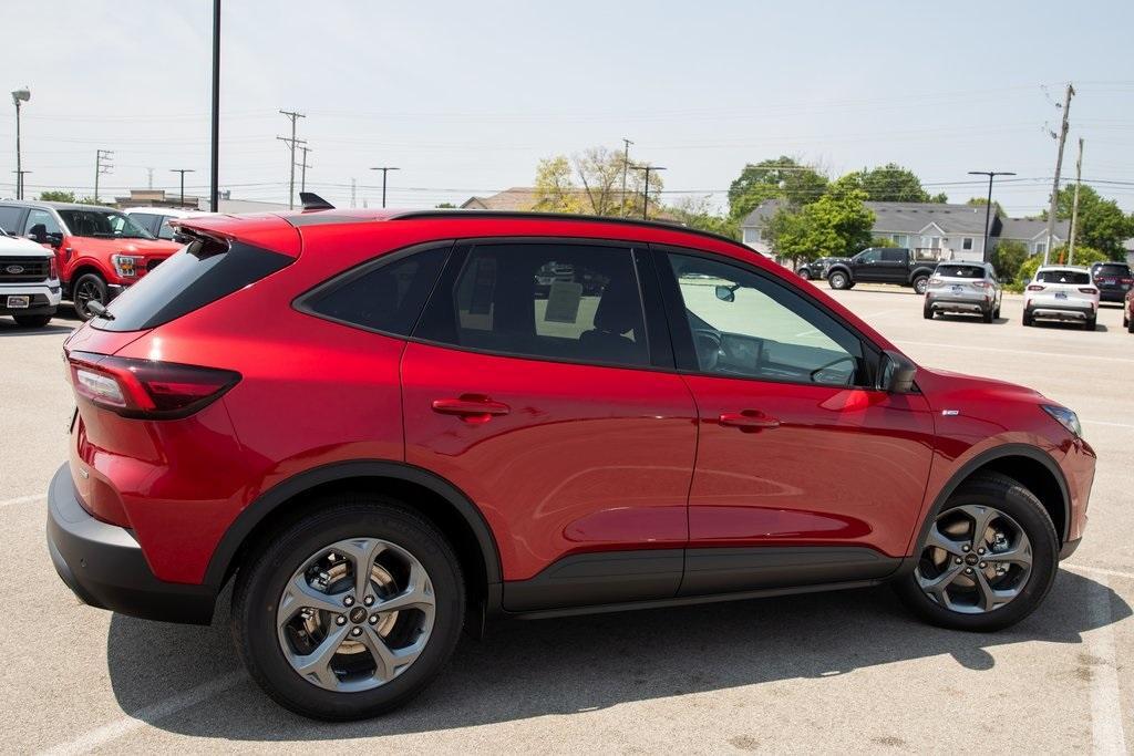 new 2025 Ford Escape car, priced at $31,344