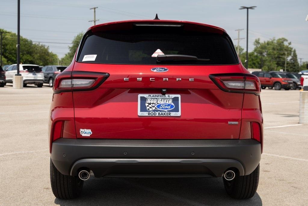 new 2025 Ford Escape car, priced at $31,344