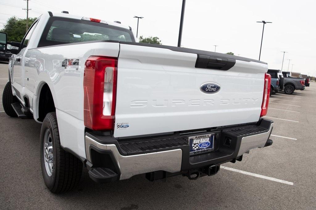 new 2024 Ford F-250 car, priced at $45,695