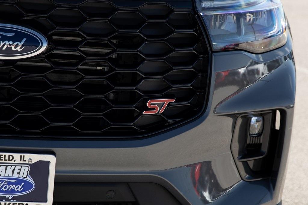 new 2025 Ford Explorer car, priced at $57,858