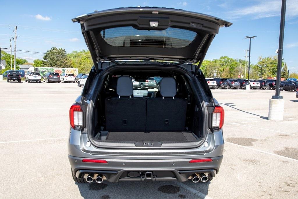 new 2025 Ford Explorer car, priced at $57,858