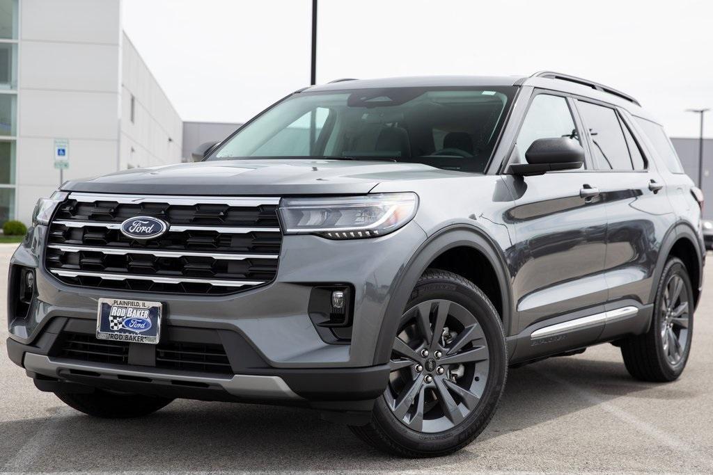 new 2025 Ford Explorer car, priced at $47,126