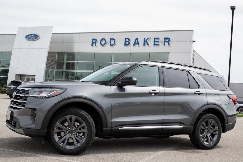 new 2025 Ford Explorer car, priced at $47,126