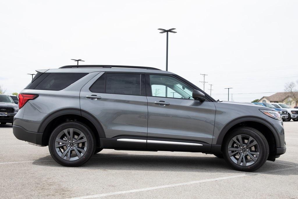 new 2025 Ford Explorer car, priced at $47,126
