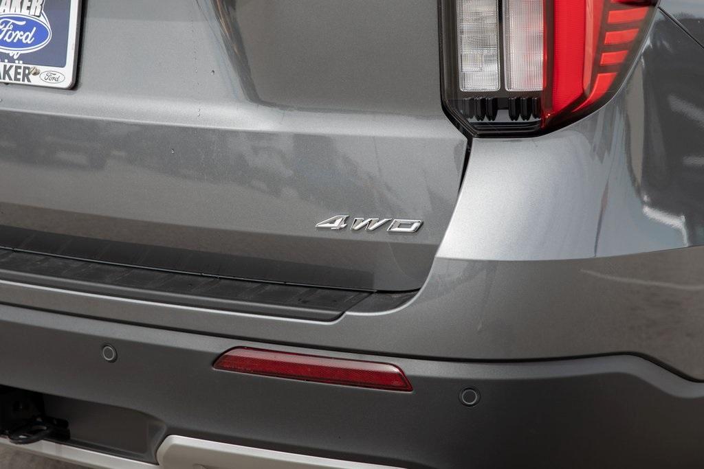 new 2025 Ford Explorer car, priced at $47,126