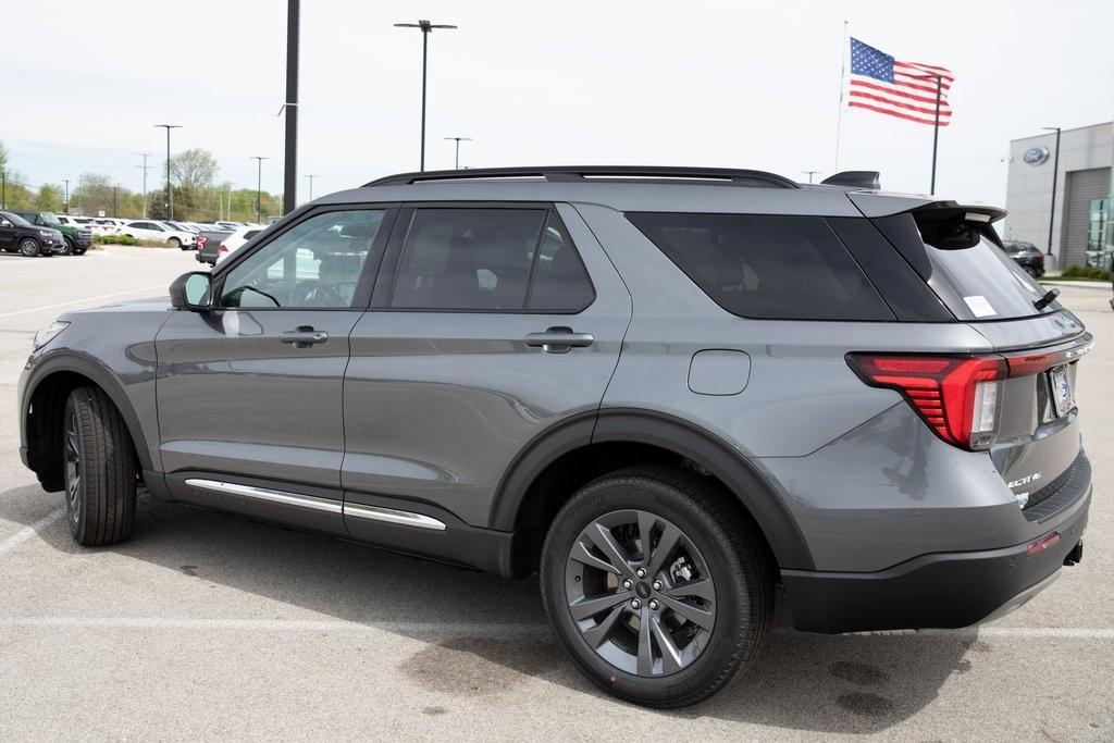 new 2025 Ford Explorer car, priced at $47,126