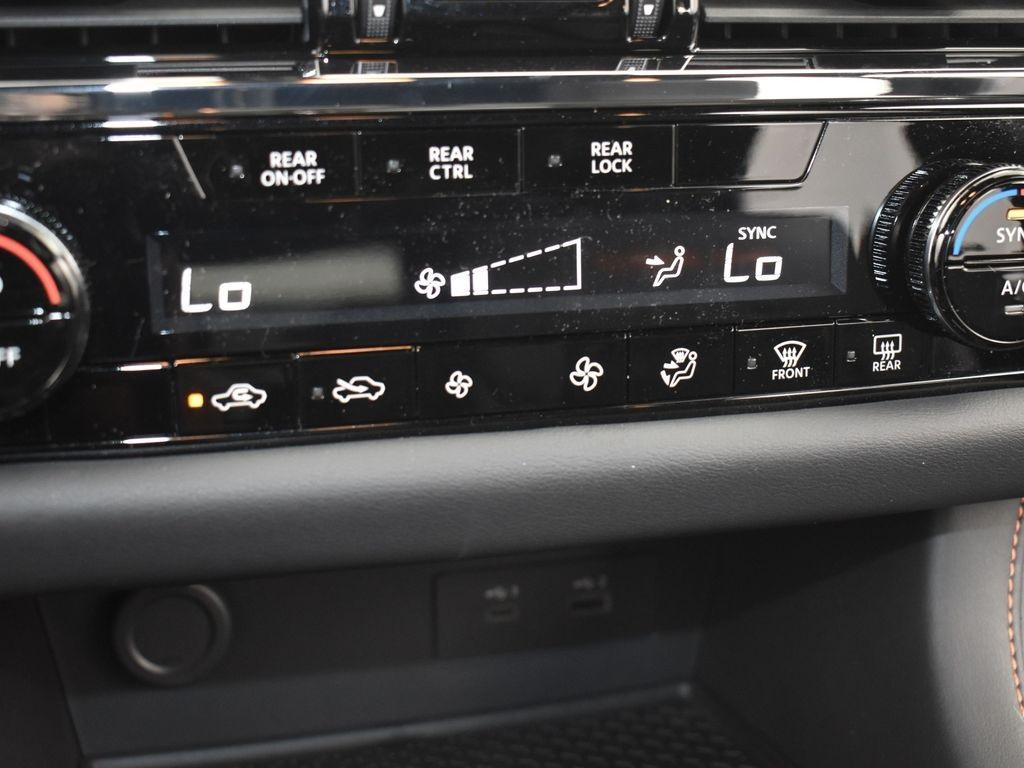 new 2025 Nissan Pathfinder car, priced at $44,675