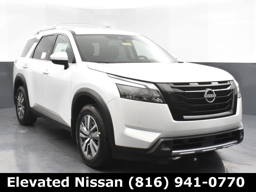 new 2025 Nissan Pathfinder car, priced at $45,563