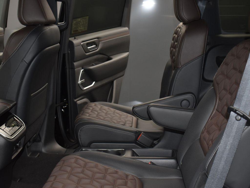 new 2025 Nissan Armada car, priced at $74,154
