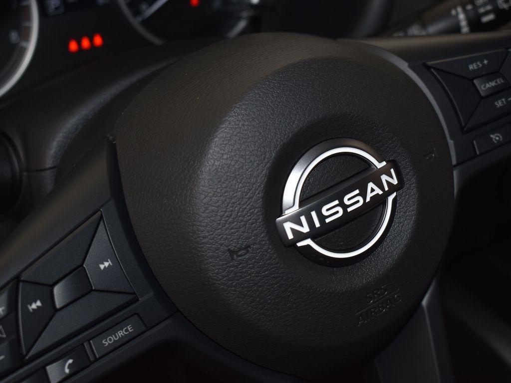 new 2025 Nissan Kicks Play car, priced at $22,150
