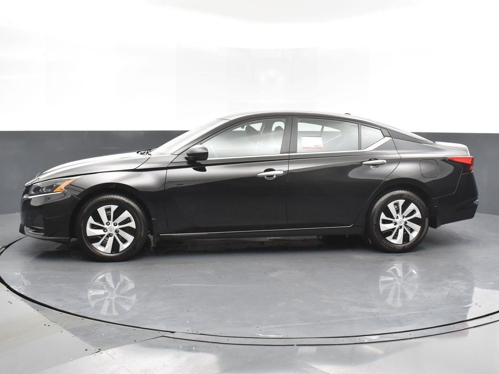 used 2025 Nissan Altima car, priced at $25,000