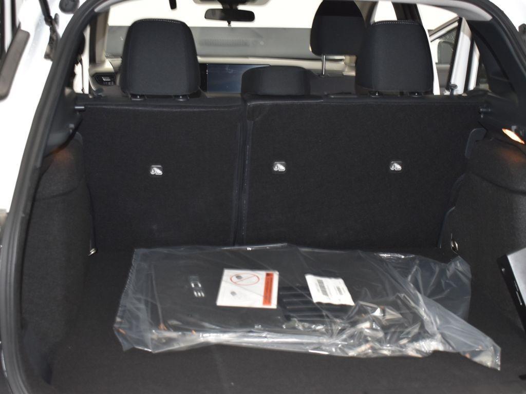 new 2025 Nissan Kicks car, priced at $25,424