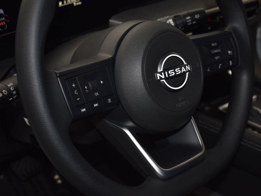 new 2025 Nissan Kicks car, priced at $25,424