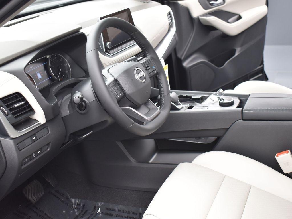 new 2025 Nissan Rogue car, priced at $33,082