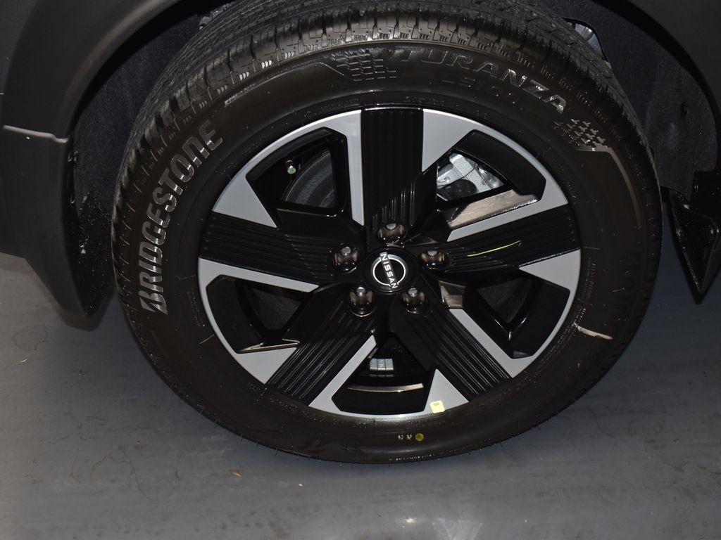 new 2026 Nissan Kicks car, priced at $28,532