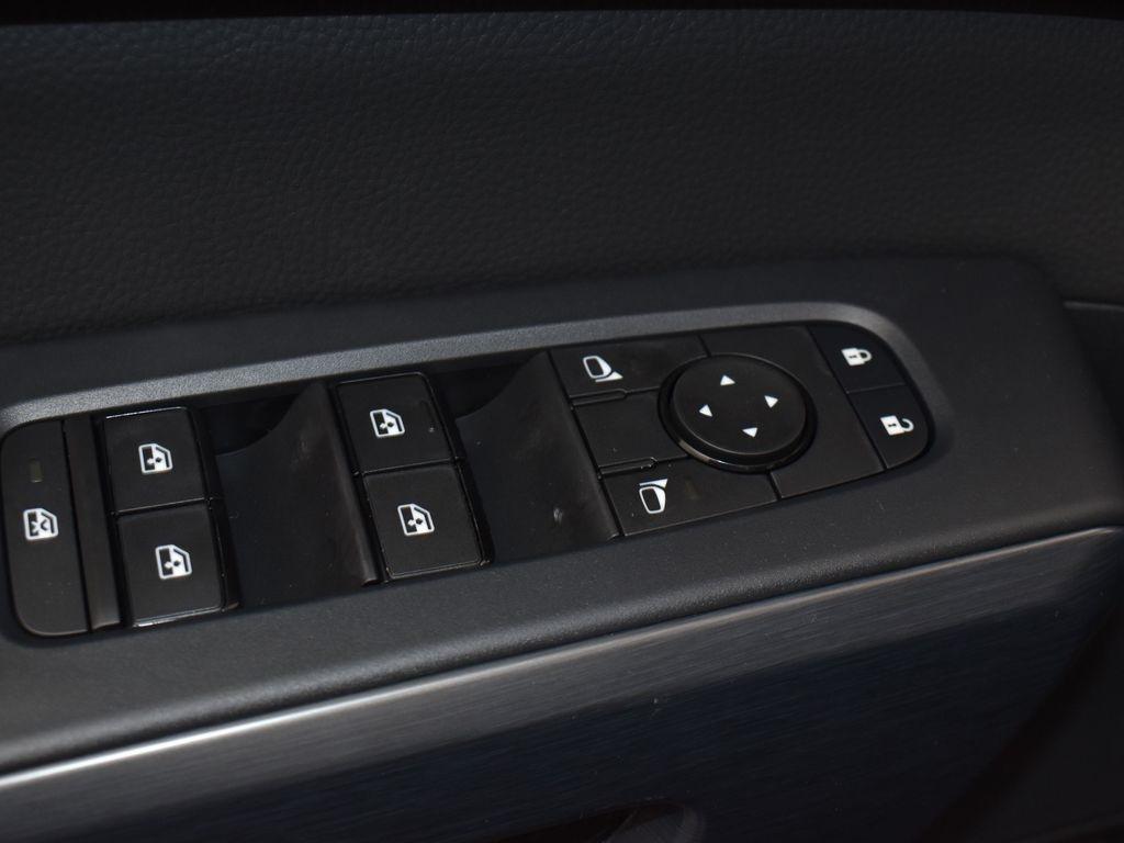 new 2025 Nissan Pathfinder car, priced at $46,505