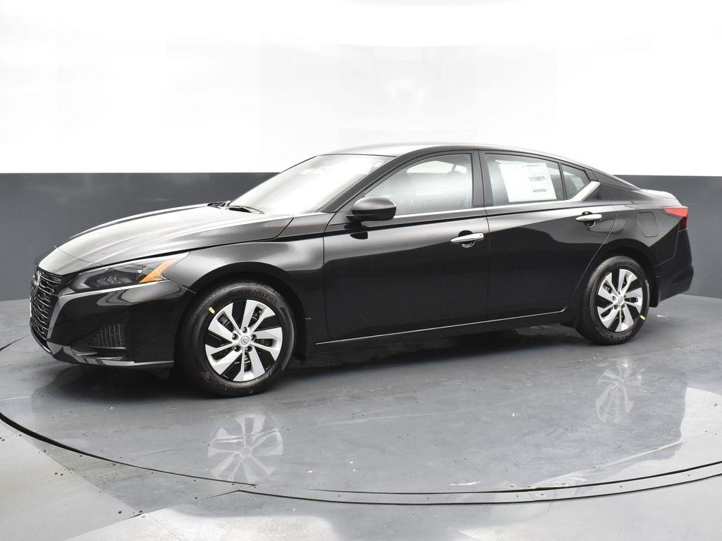 new 2025 Nissan Altima car, priced at $25,450