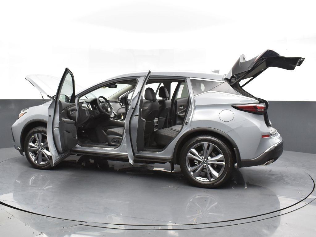 used 2024 Nissan Murano car, priced at $40,000