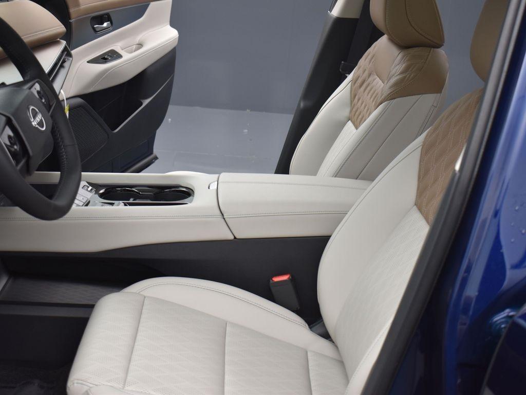 new 2025 Nissan Murano car, priced at $51,221