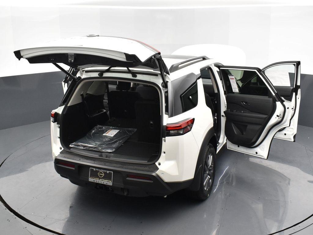 used 2024 Nissan Pathfinder car, priced at $38,480