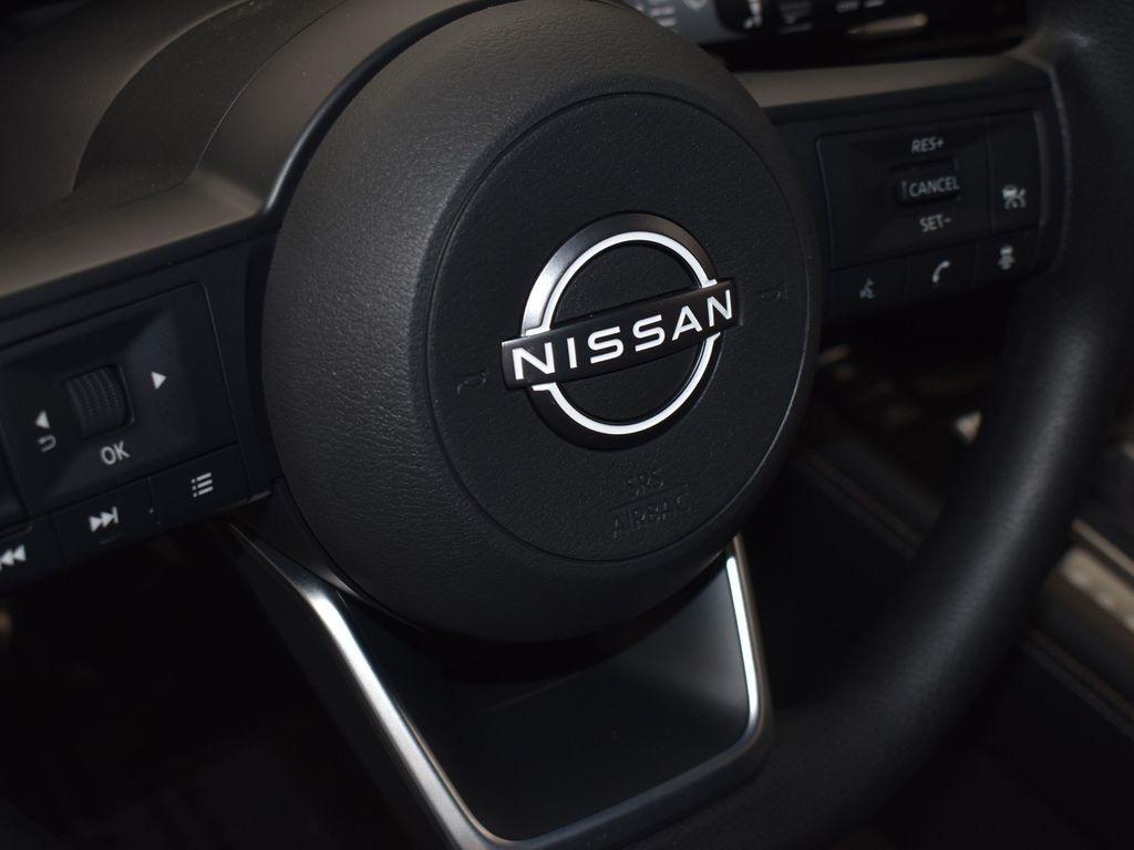 new 2025 Nissan Kicks car, priced at $26,160