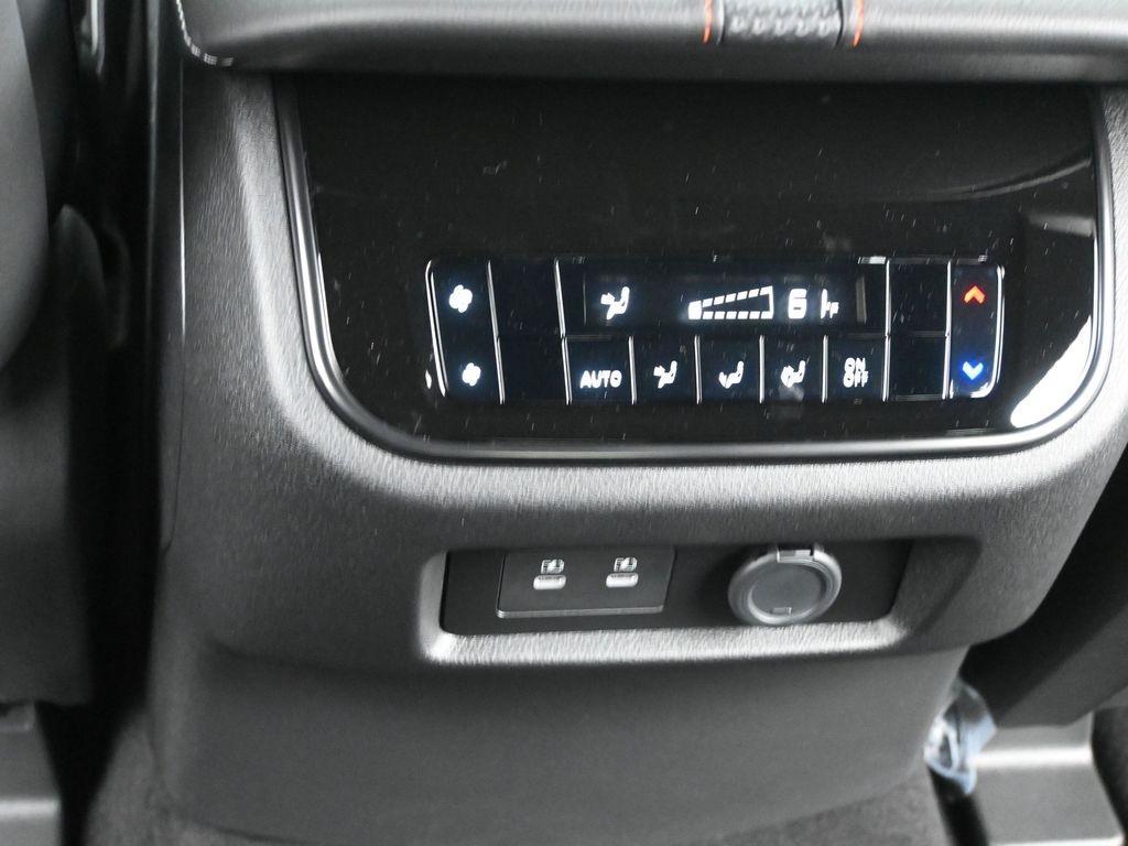 new 2026 Nissan Armada car, priced at $81,000