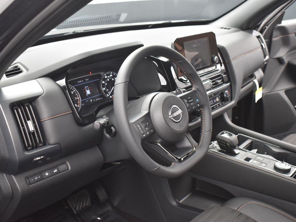 new 2025 Nissan Pathfinder car, priced at $44,231